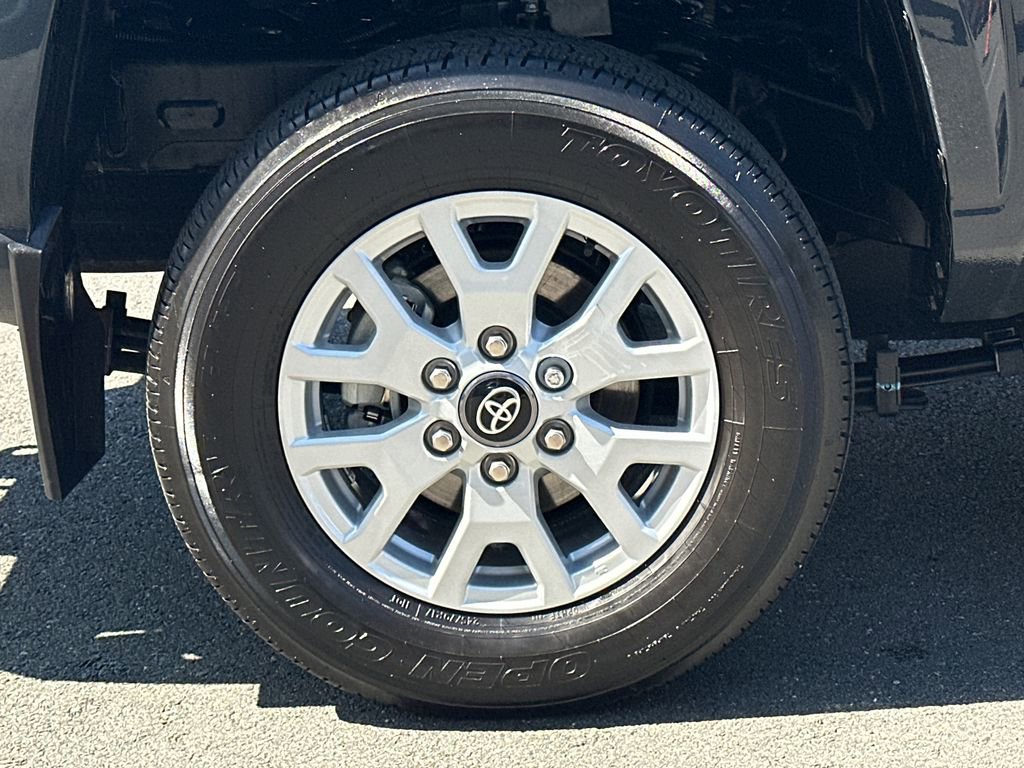 Used 2024 Toyota Tacoma SR image 6