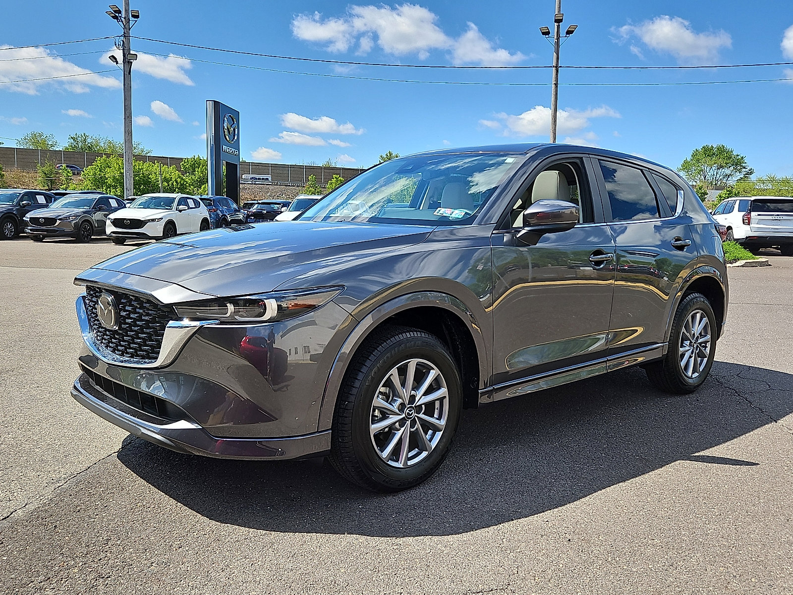 Certified 2025 MAZDA CX-5 AWD 2.5 S w/ Preferred Package image 3