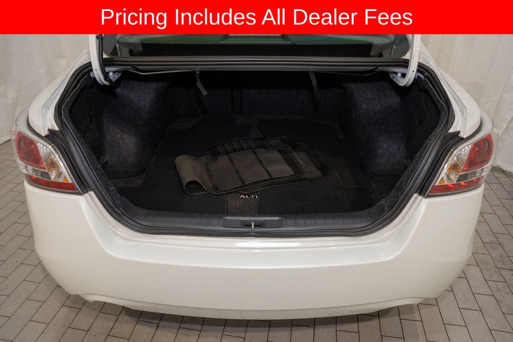 Used 2015 Nissan Altima 2.5 S w/ Power Driver Seat Package FWD image 5