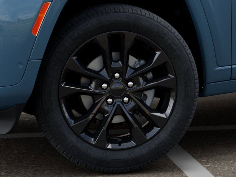 New 2026 Jeep Grand Cherokee L Limited AWD/4WD image 8