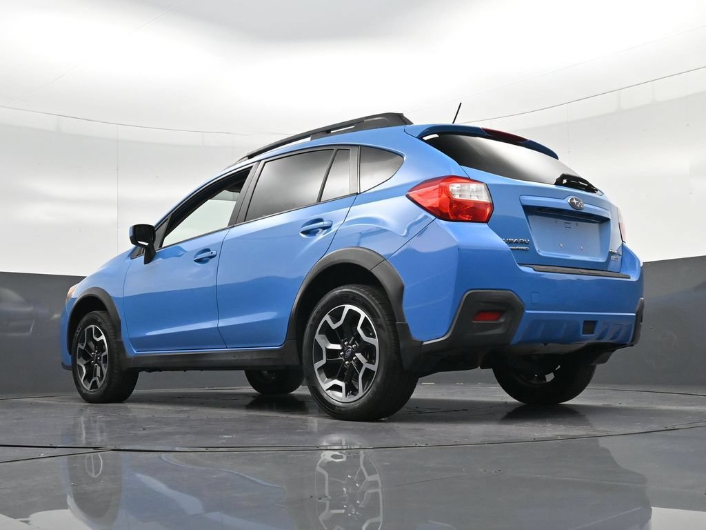 Used 2016 Subaru Crosstrek 2.0i Premium w/ Moonroof Package AWD/4WD image 24