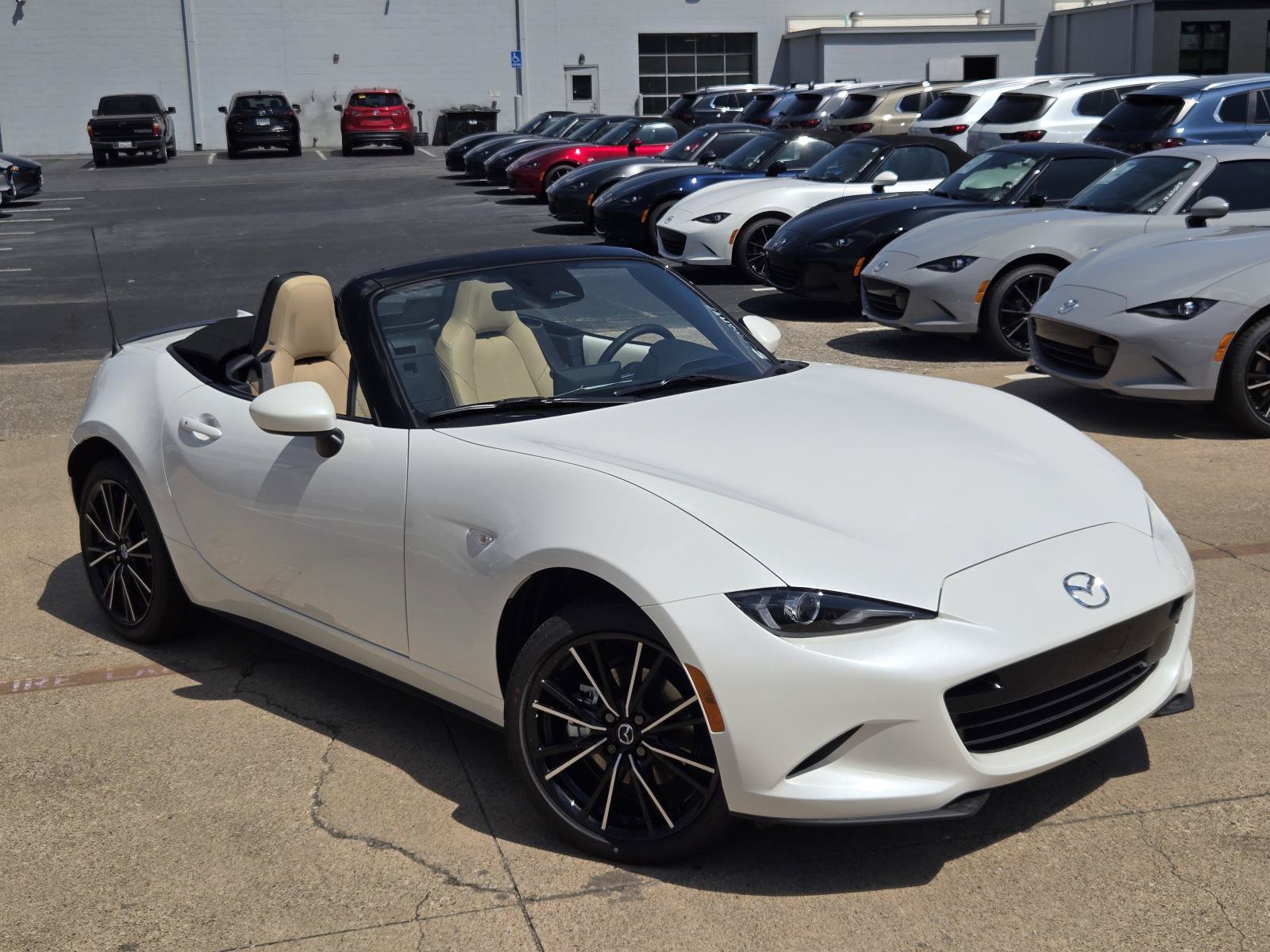 New 2026 MAZDA MX-5 Miata Grand Touring RWD image 7