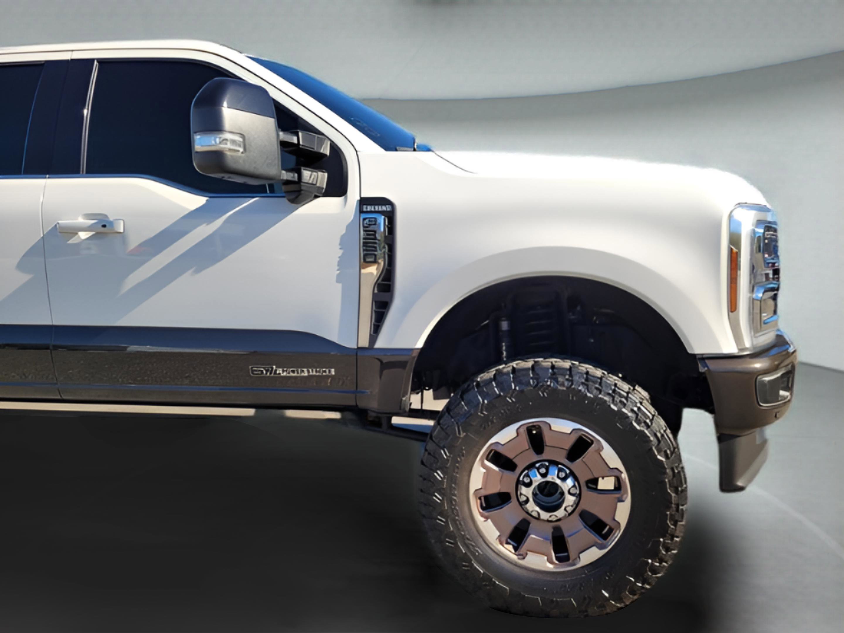 Used 2024 Ford F350 King Ranch image 32