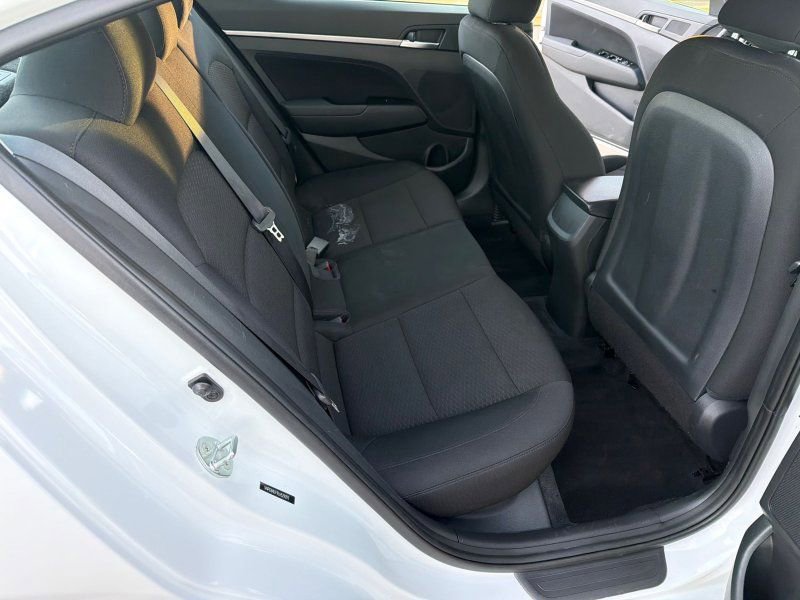 Used 2020 Hyundai Elantra SEL w/ Cargo Package (C1) image 12