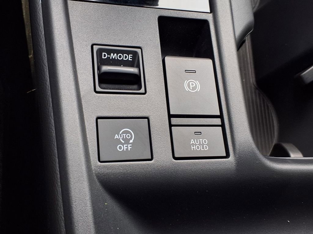 New 2026 Nissan Sentra SV w/ SV Convenience Package FWD image 20
