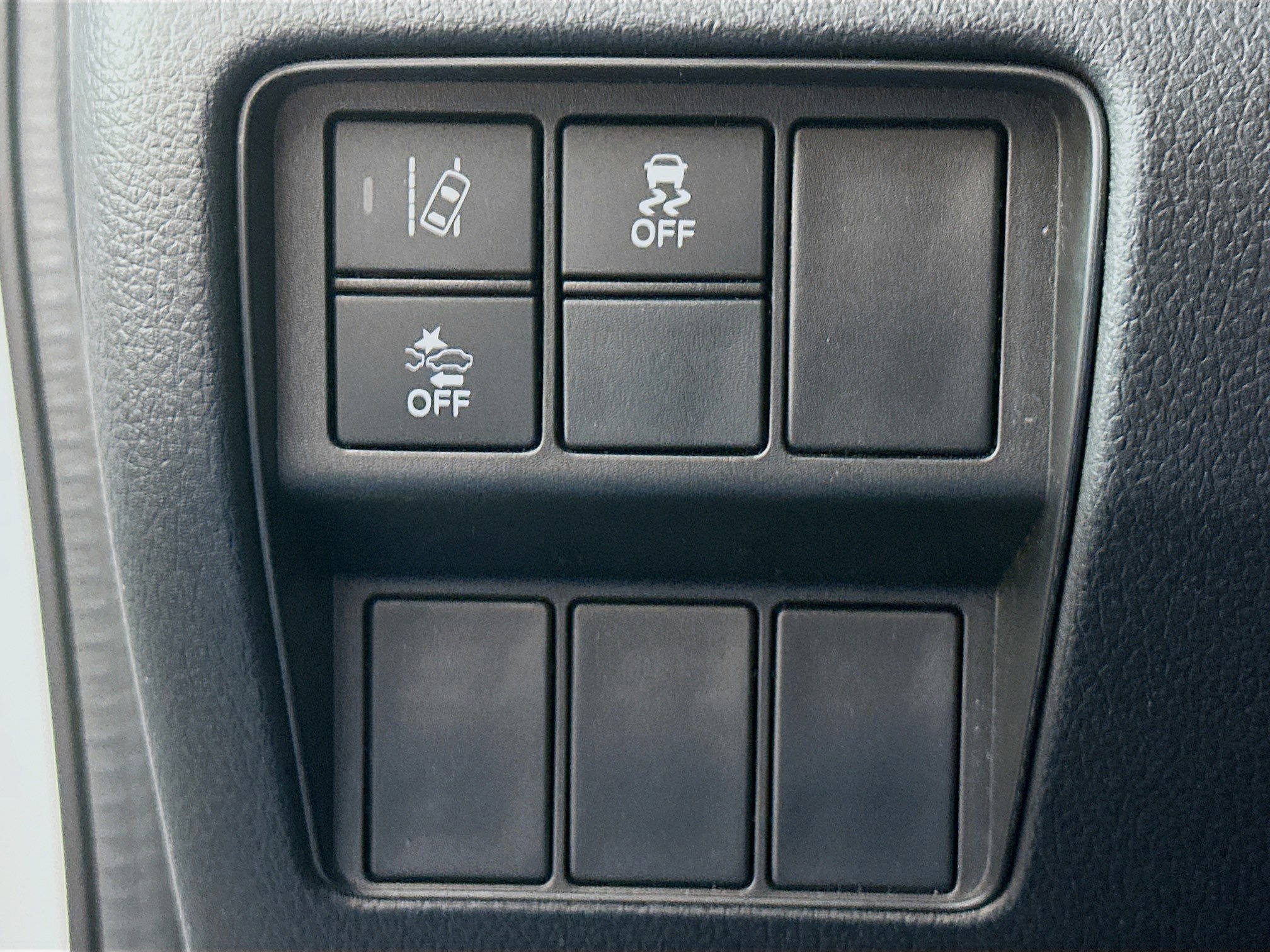 Used 2022 Honda CR-V LX image 16