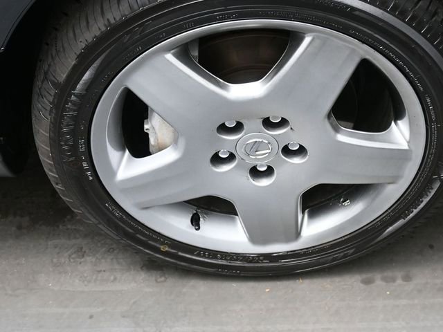 Used 2005 Lexus LS 430 image 29