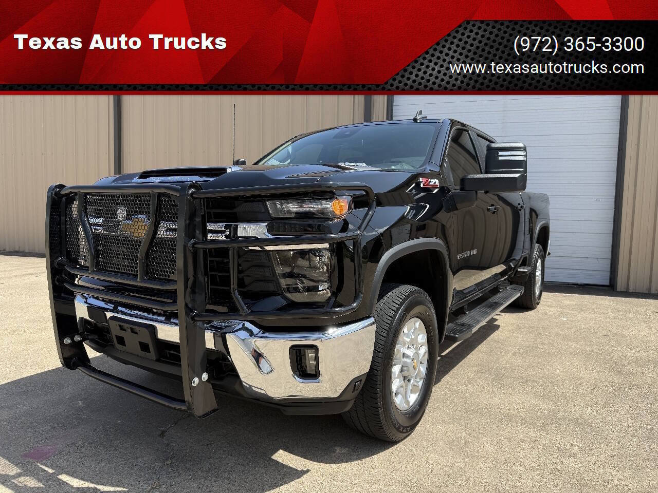 Used 2024 Chevrolet Silverado 2500 LT AWD/4WD image 1