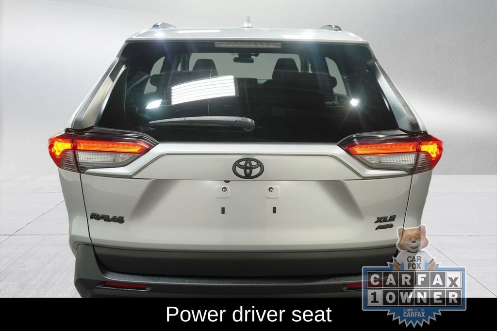 Used 2021 Toyota RAV4 XLE w/ Convenience Package AWD/4WD image 7