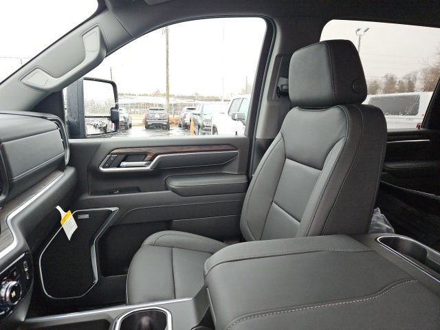 New 2026 GMC Sierra 2500 SLT w/ SLT Convenience Package image 29
