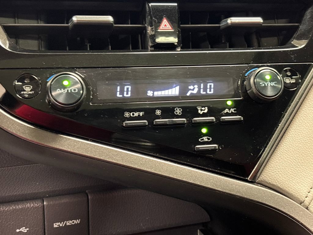 Used 2024 Toyota Camry SE w/ Convenience Package FWD image 42