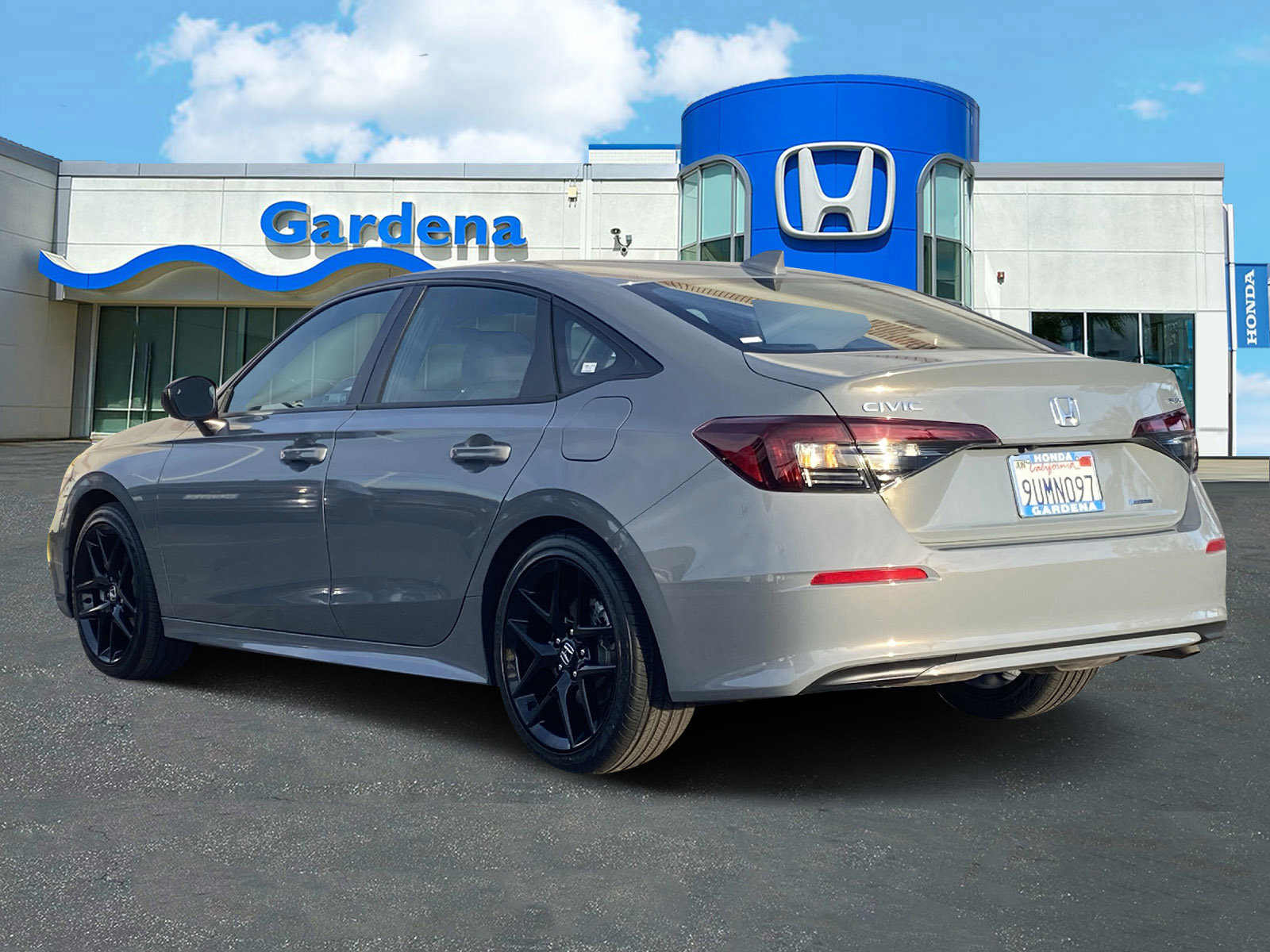 Used 2025 Honda Civic Sport image 4