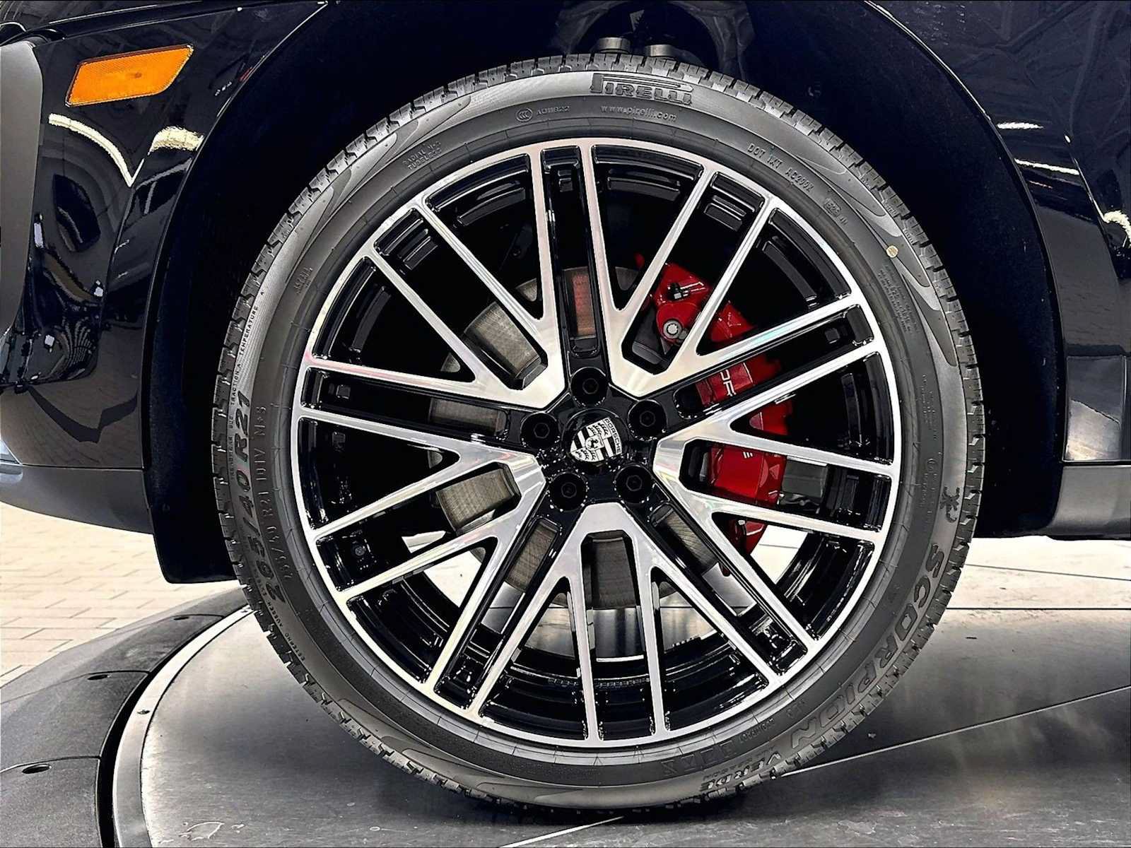 New 2026 Porsche Macan S AWD/4WD image 11