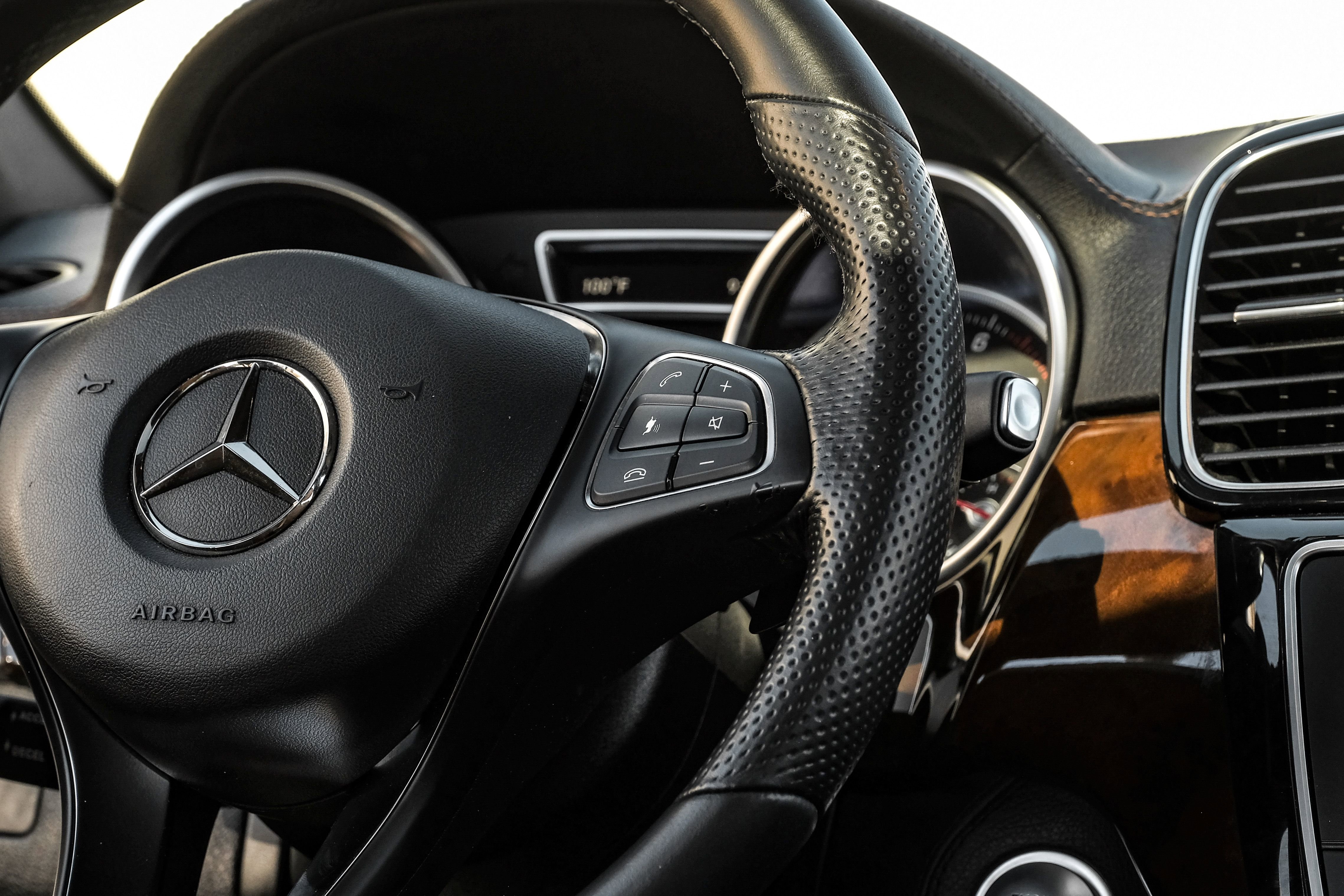 Used 2017 Mercedes-Benz GLE 400 4MATIC image 17