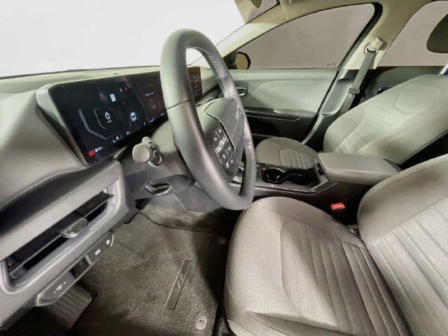 Used 2025 Kia K4 EX FWD image 20