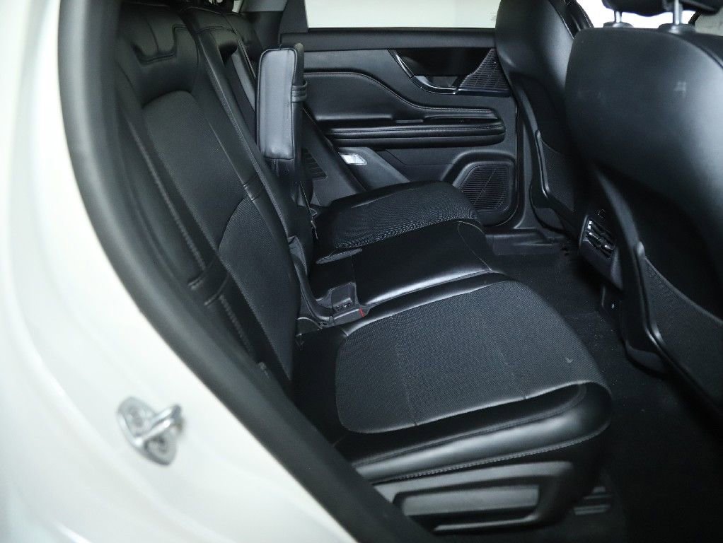 Used 2022 Lincoln Corsair AWD w/ Equipment Group 101A image 31