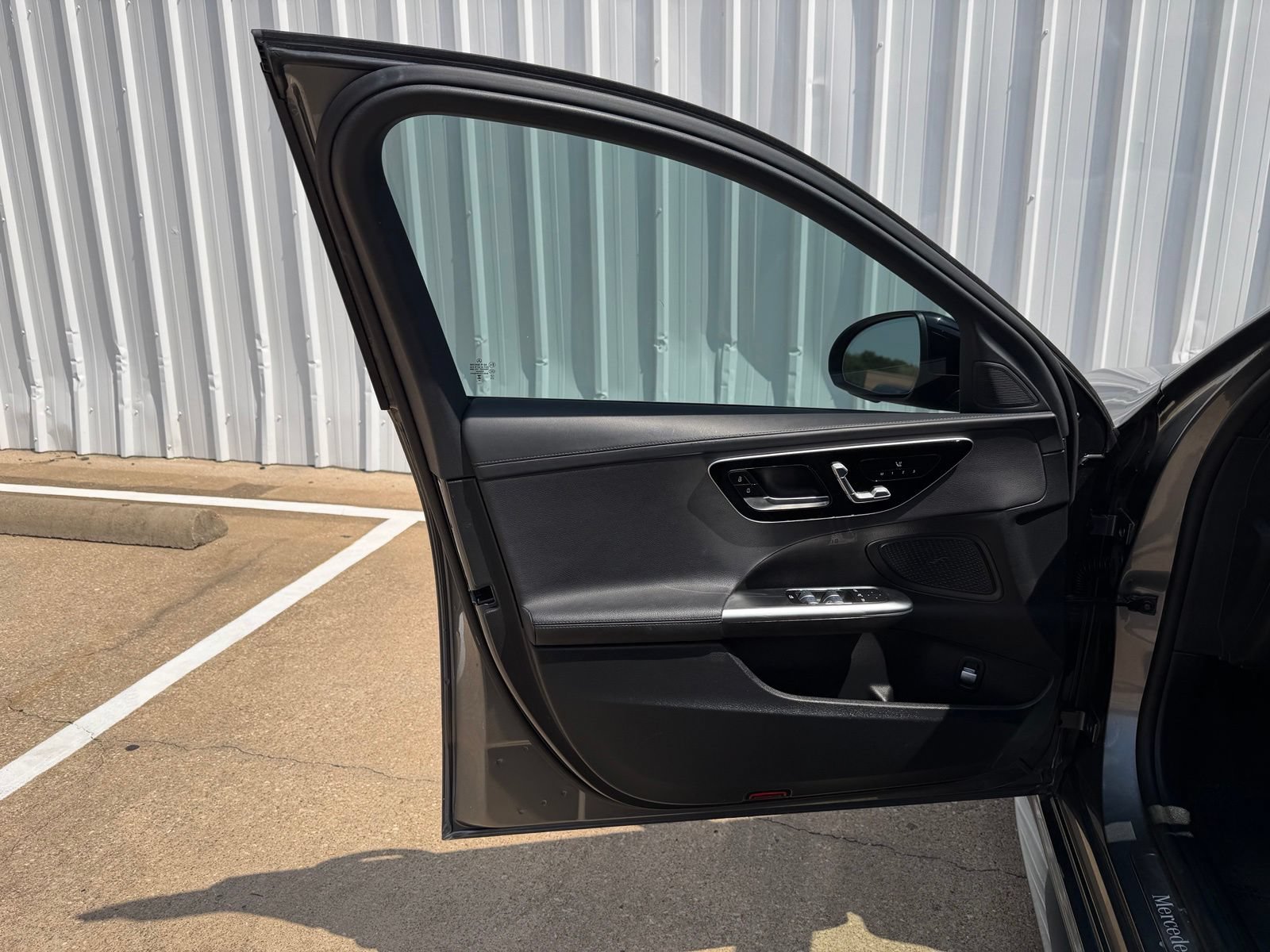 Used 2023 Mercedes-Benz C 300 Sedan image 21
