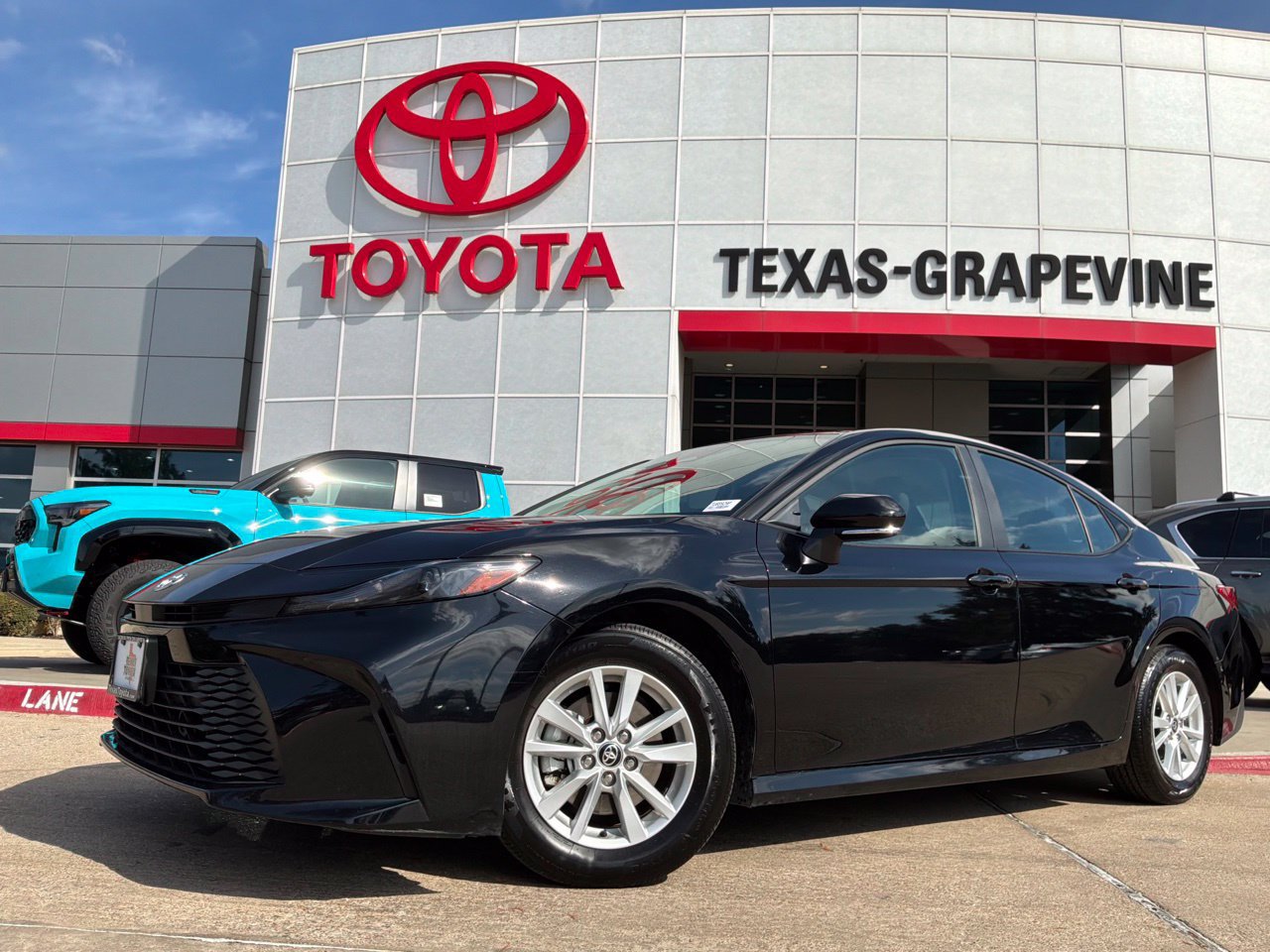 Used 2026 Toyota Camry LE FWD image 2
