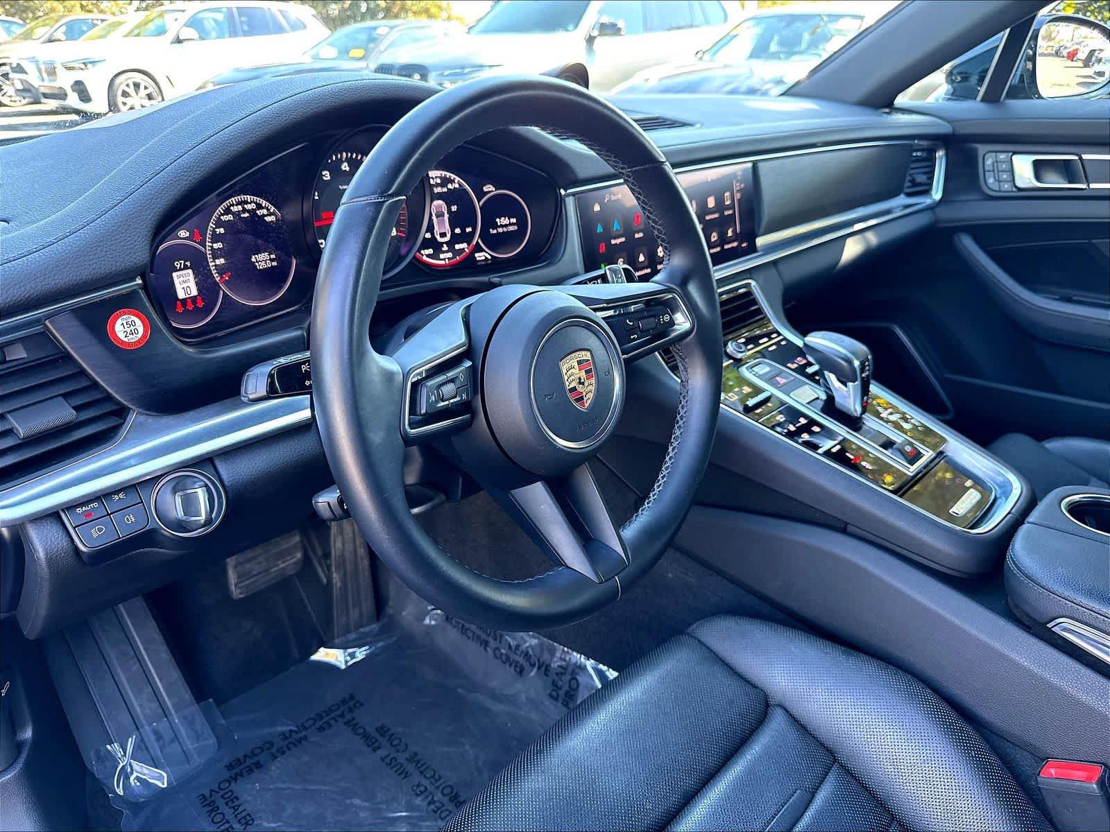 Used 2023 Porsche Panamera 4 Platinum Edition w/ Assistance Package AWD/4WD image 18