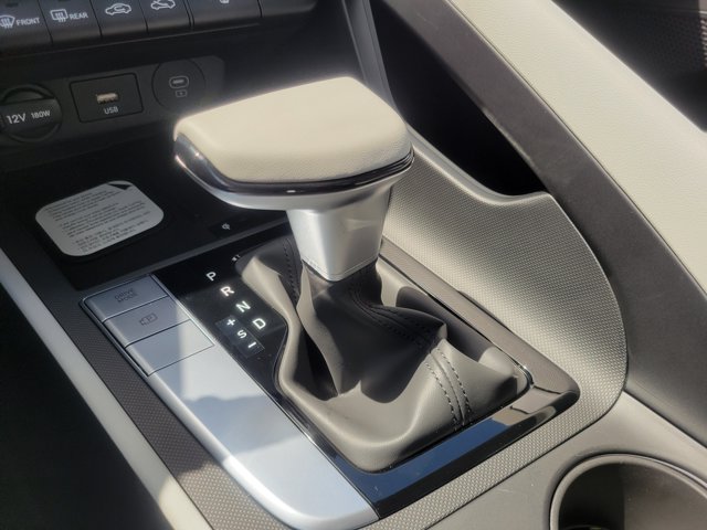 New 2026 Hyundai Elantra SEL Sport FWD image 14