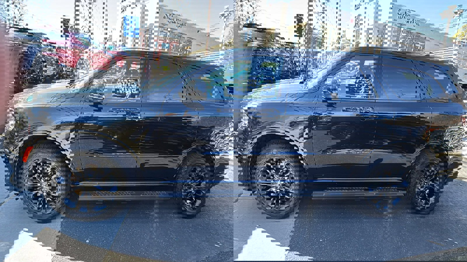 Certified 2022 Dodge Durango SXT w/ Blacktop Package image 13