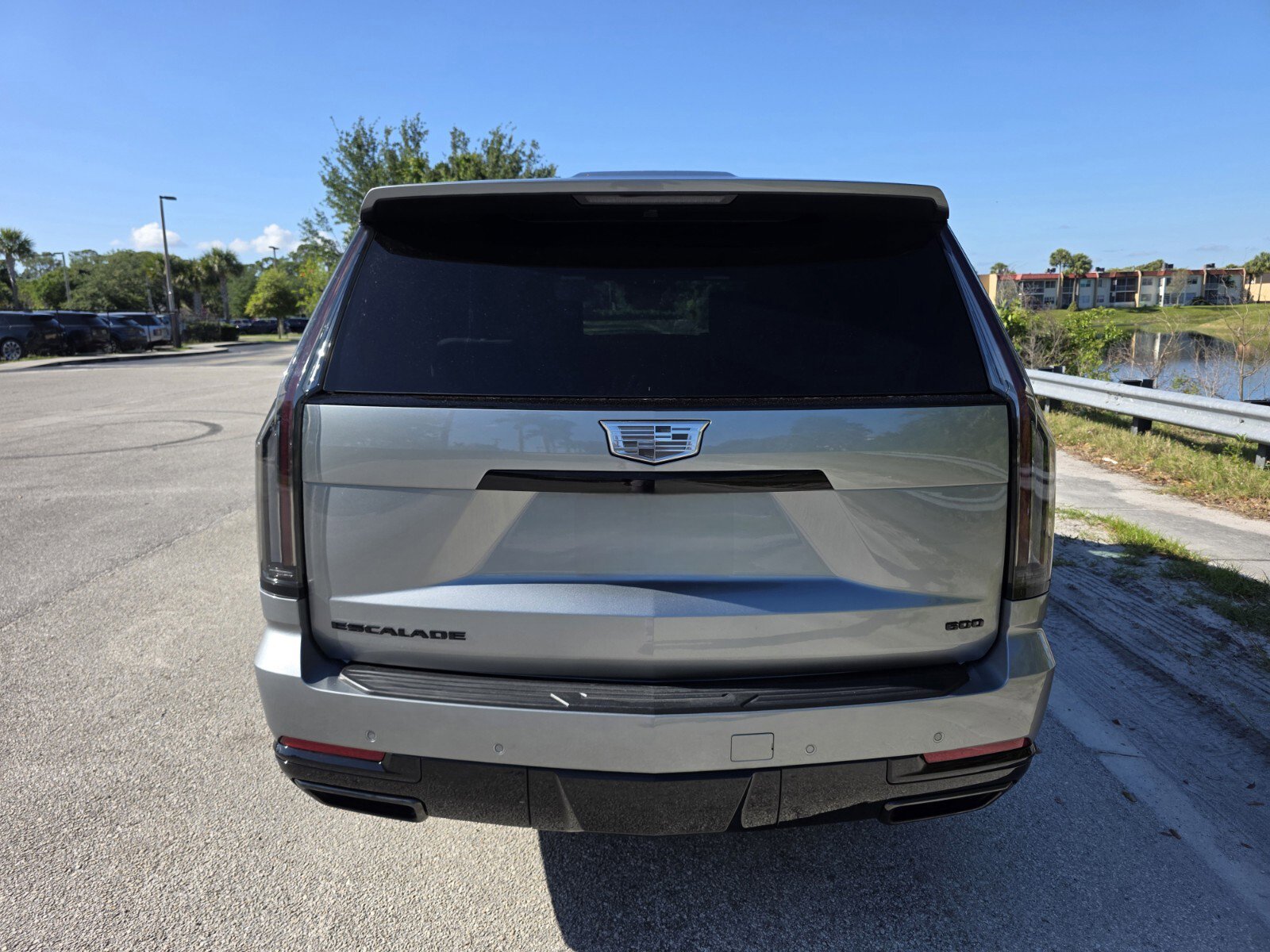 Used 2025 Cadillac Escalade Sport w/ Touring Package AWD/4WD image 6