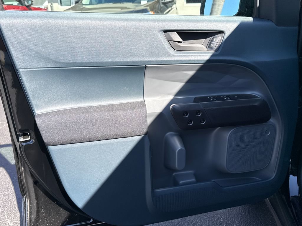 New 2026 Ford Maverick XL image 23