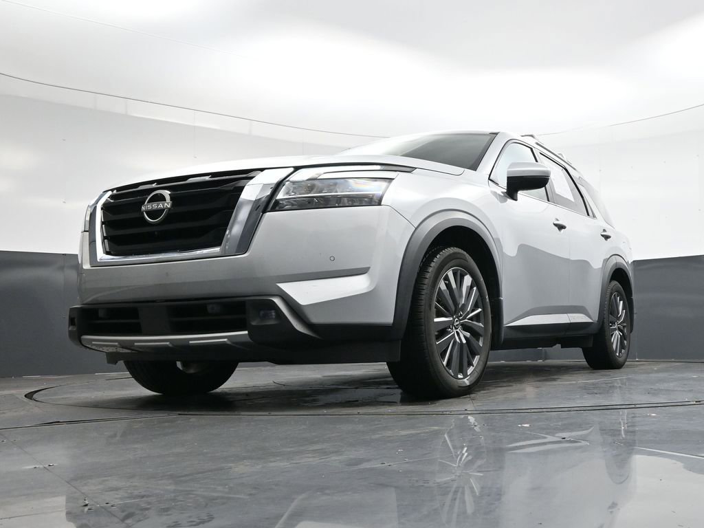 Used 2022 Nissan Pathfinder SL w/ SL Premium Package image 45