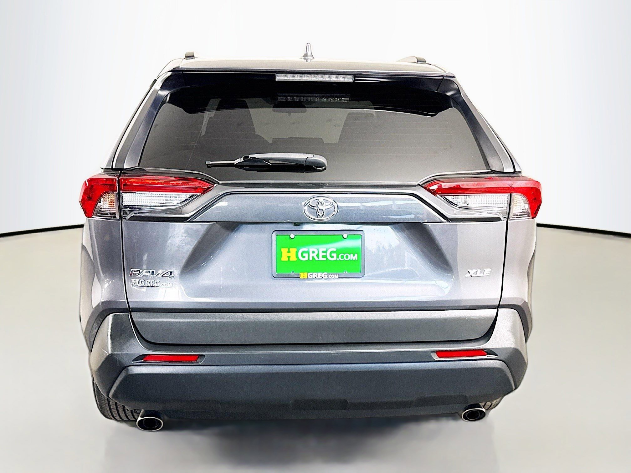 Used 2022 Toyota RAV4 XLE image 8