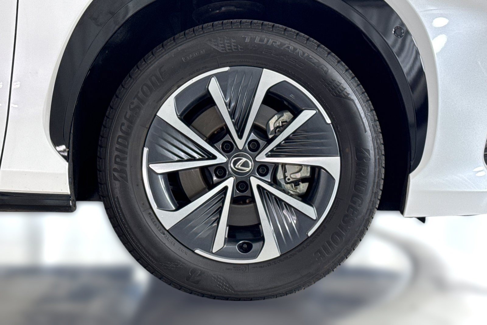Used 2023 Lexus RZ 450e Premium w/ Technology Package AWD/4WD image 13