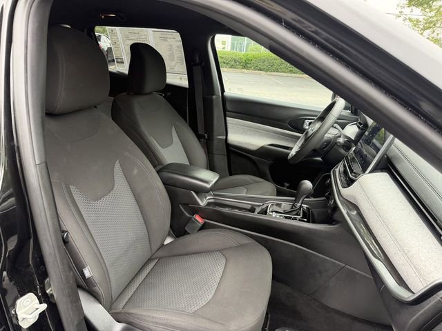 Used 2023 Jeep Compass Sport AWD/4WD image 34