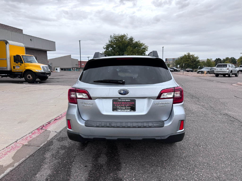 Used 2015 Subaru Outback 2.5i Premium w/ Protection Package #2 AWD/4WD image 9