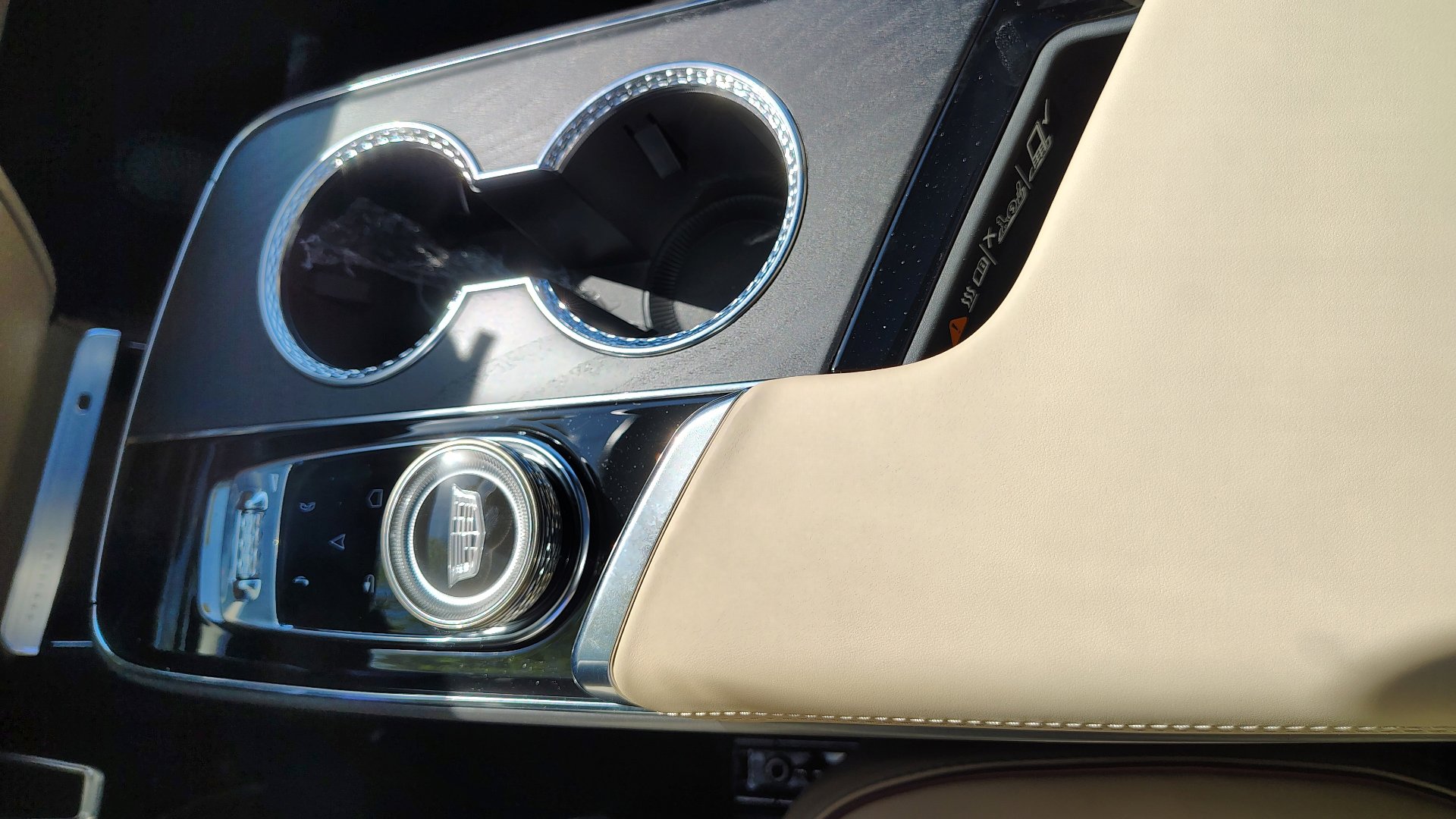 New 2026 Cadillac Lyriq Signature Luxury image 20