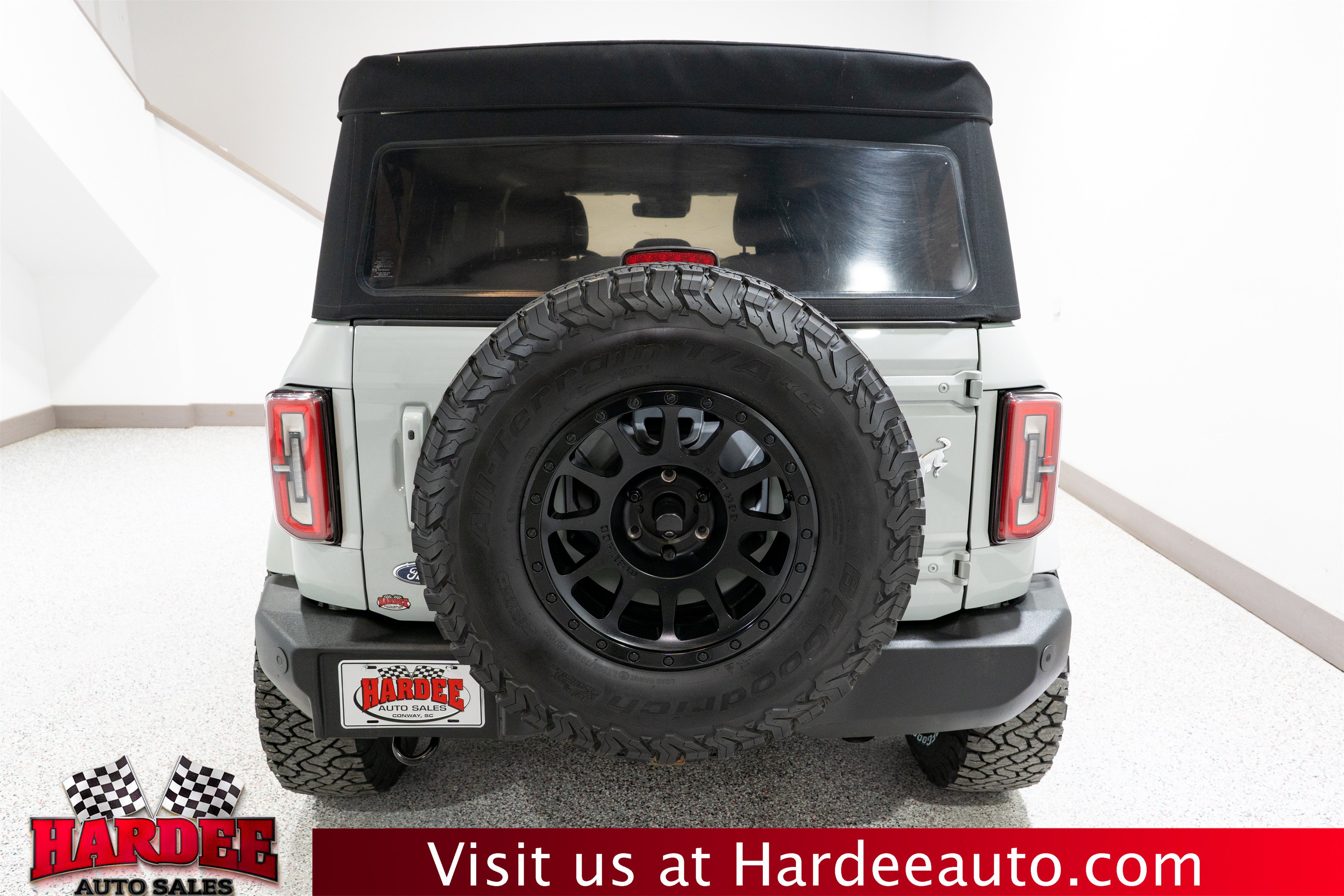 Used 2023 Ford Bronco Outer Banks AWD/4WD image 4
