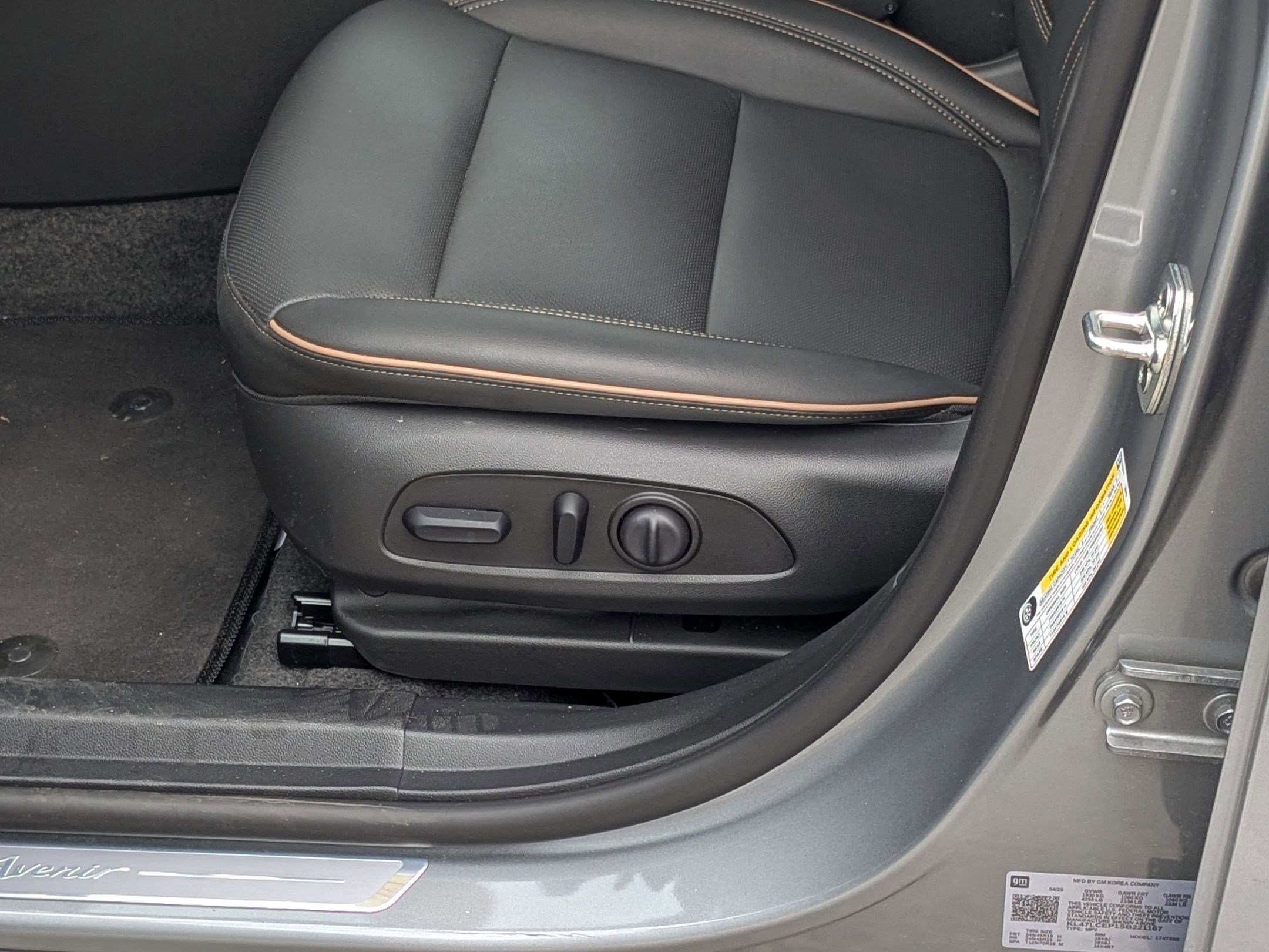 Used 2025 Buick Envista Avenir image 12