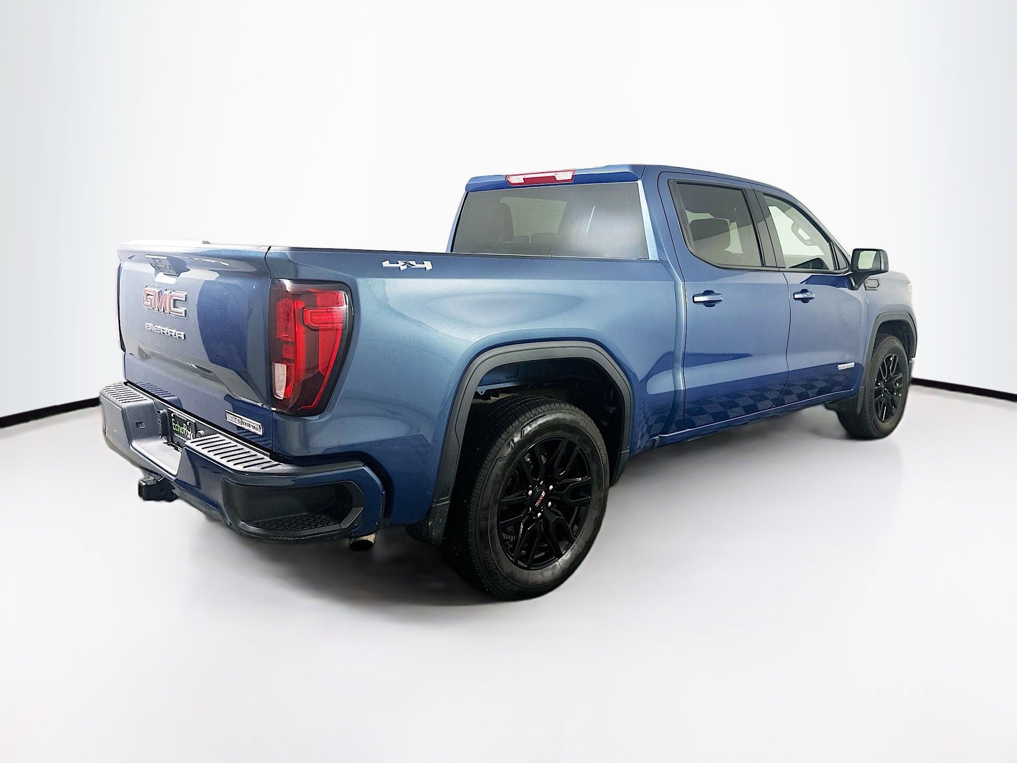 Used 2024 GMC Sierra 1500 Elevation image 9