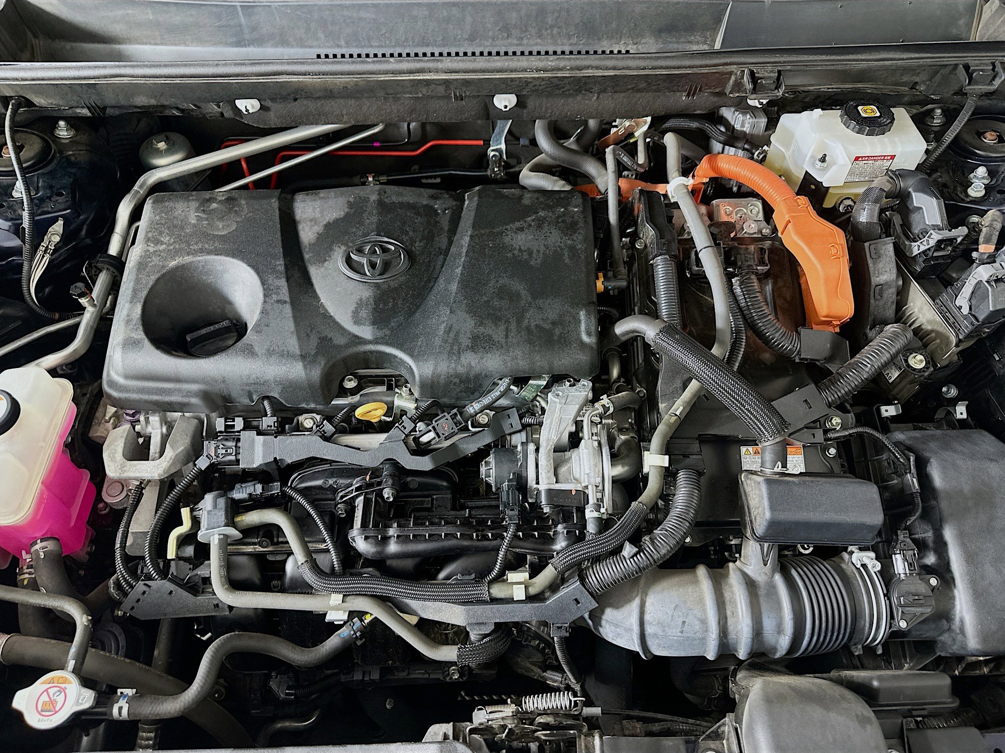 Used 2021 Toyota RAV4 Limited image 34