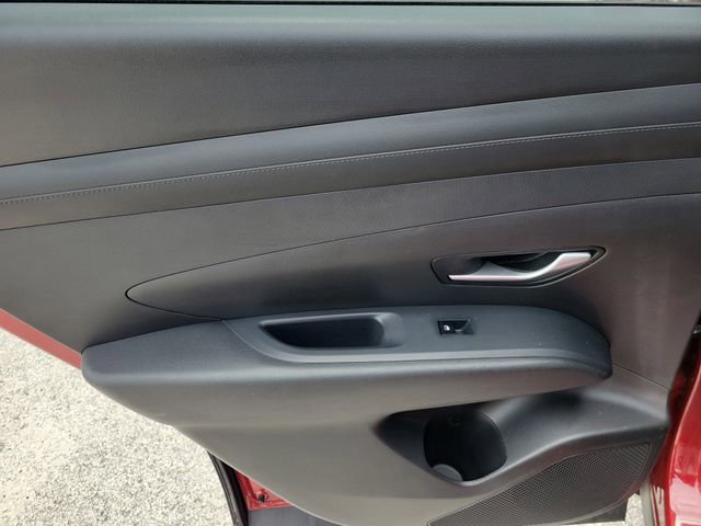 Used 2025 Hyundai Tucson SEL FWD image 15