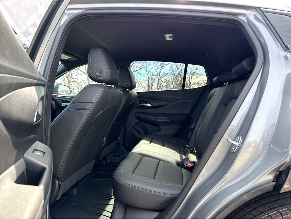 New 2026 Buick Envista Sport Touring w/ Convenience I Package FWD image 7