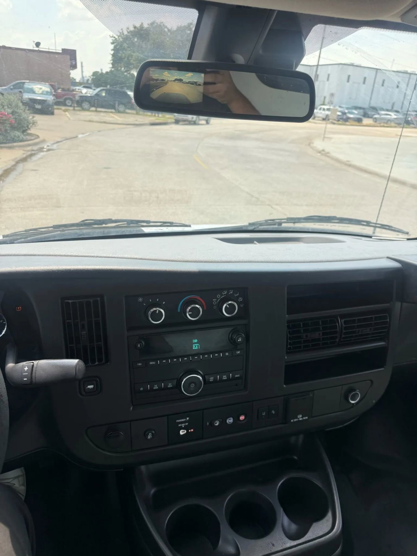 Used 2019 Chevrolet Express 2500 image 12