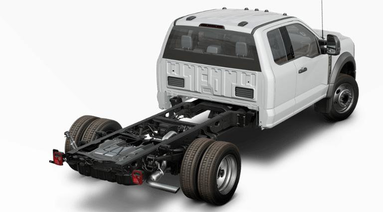 New 2025 Ford F450 XL w/ XL Chrome Package image 21