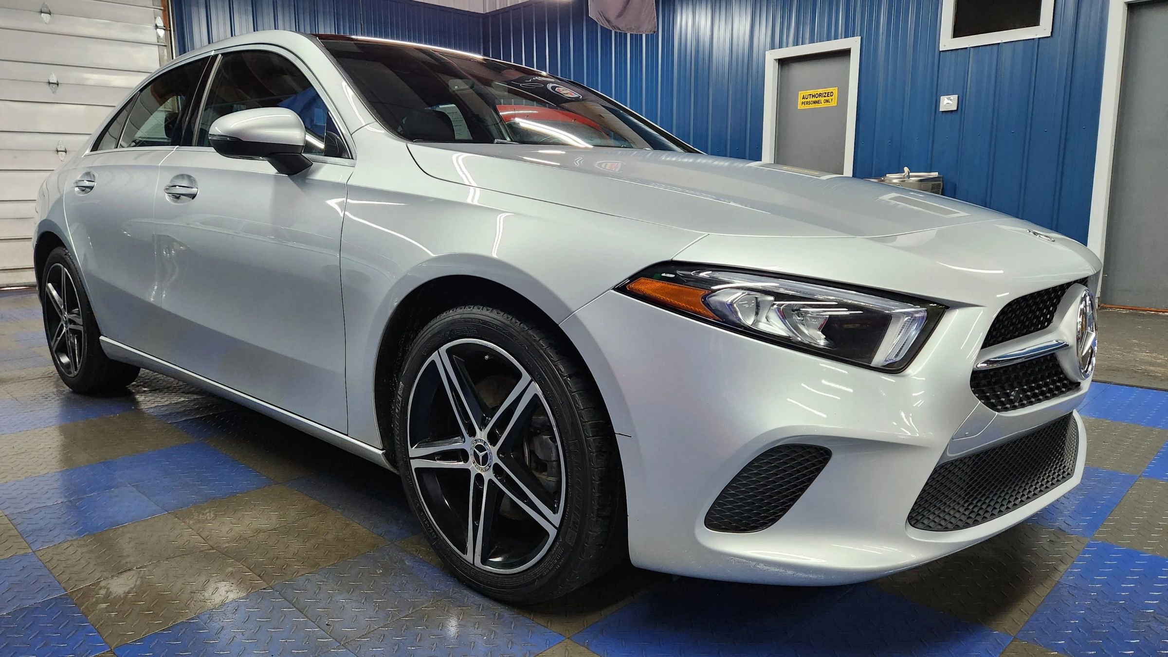 Used 2020 Mercedes-Benz A 220 4MATIC w/ Premium Package image 2