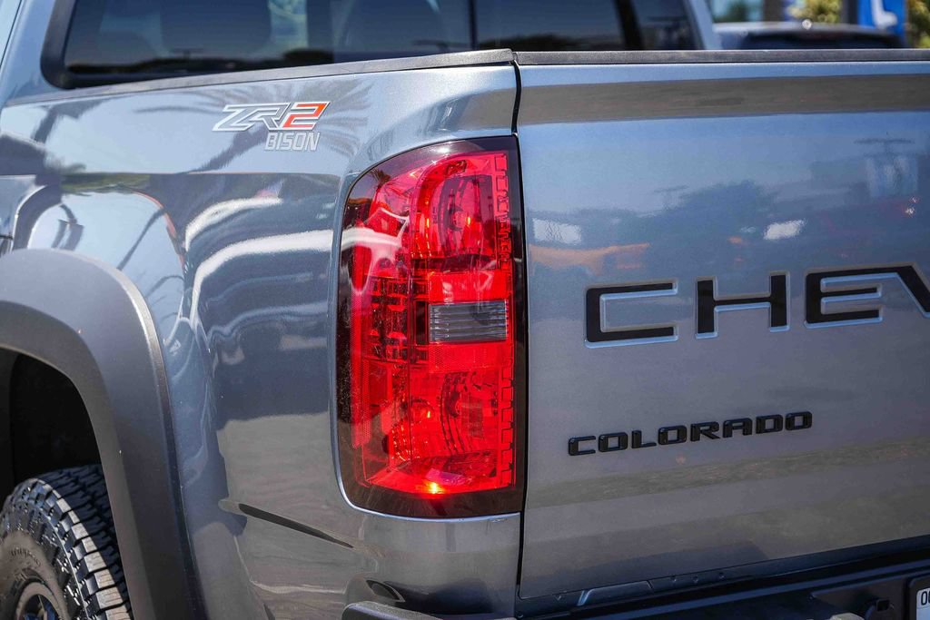 Used 2022 Chevrolet Colorado ZR2 w/ Colorado ZR2 Bison Edition AWD/4WD image 11