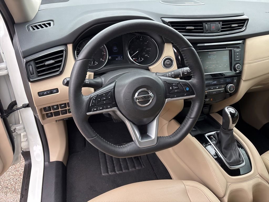 Used 2020 Nissan Rogue SL w/ Premium Package FWD image 14