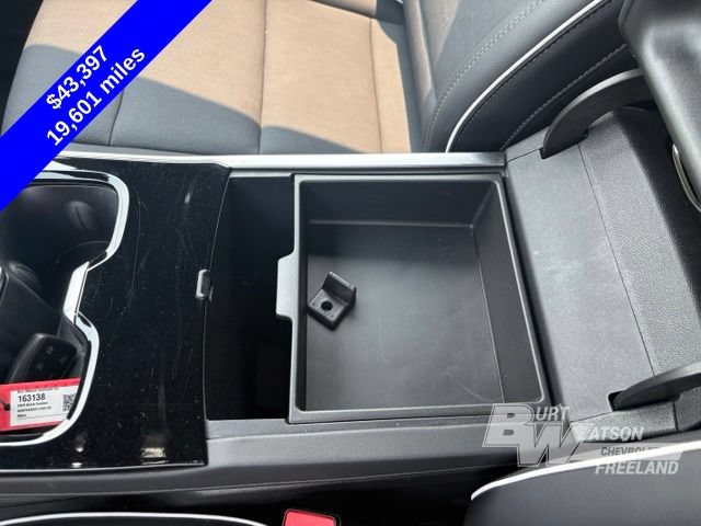 Used 2026 Buick Enclave Preferred AWD/4WD image 23