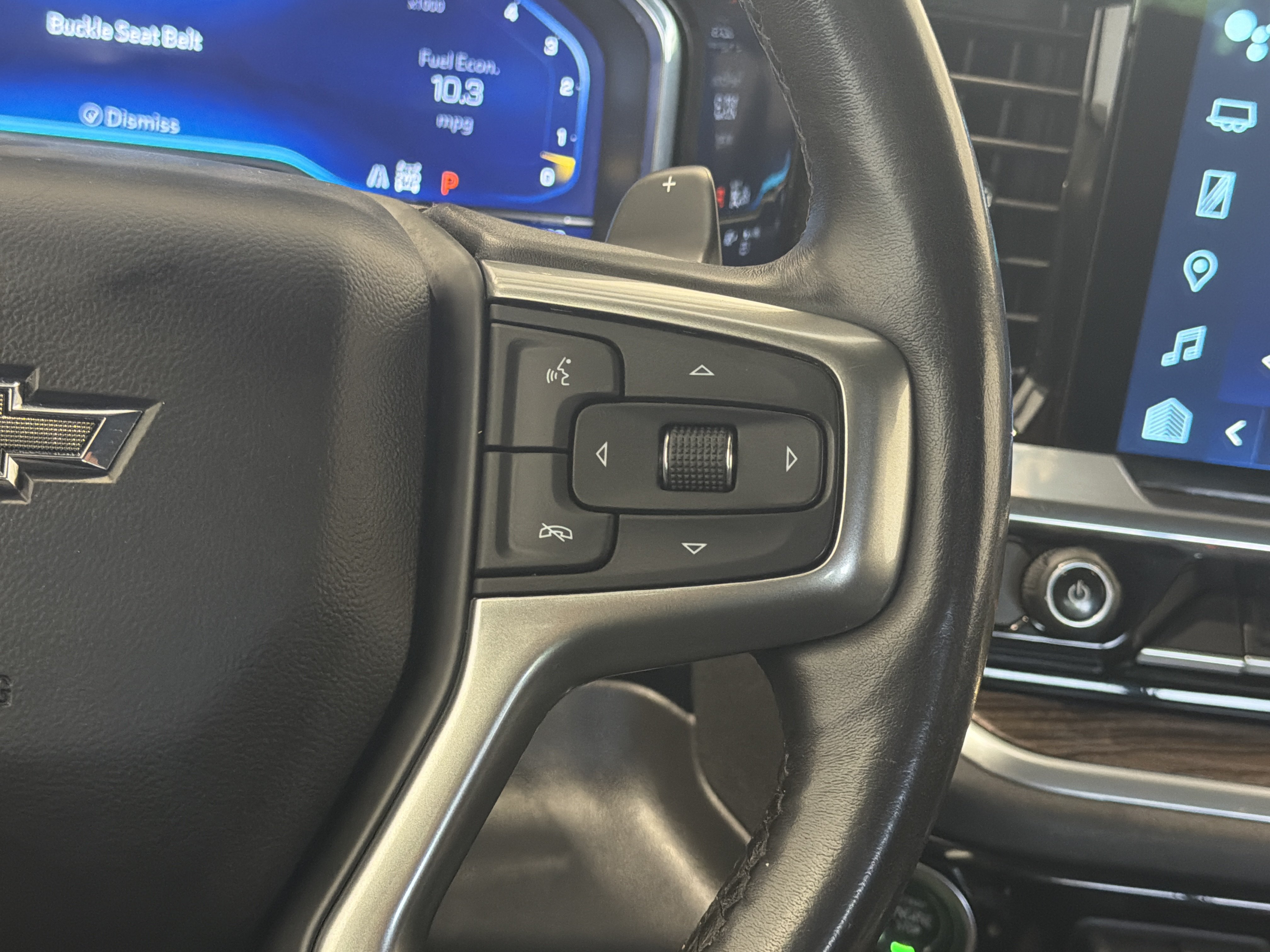 Used 2022 Chevrolet Silverado 1500 LT Trail Boss w/ Convenience Package II AWD/4WD image 19