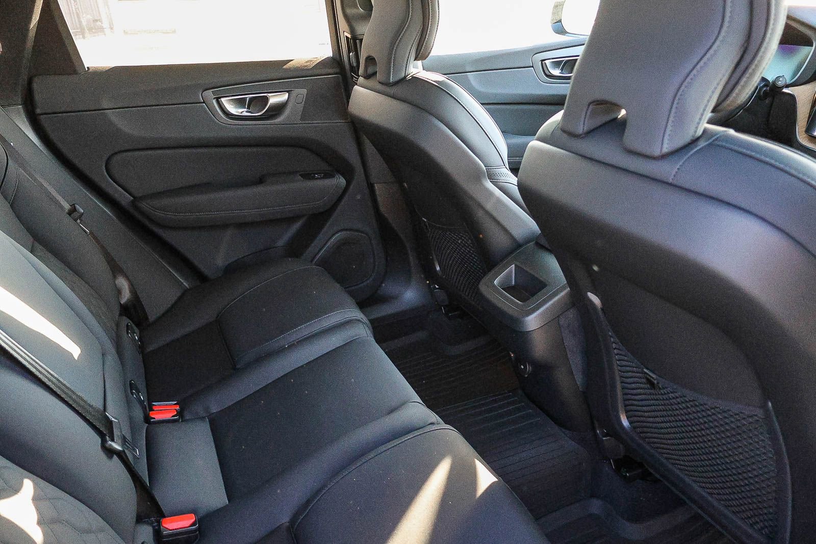 New 2026 Volvo XC60 B5 Plus w/ Climate Package PRO image 20