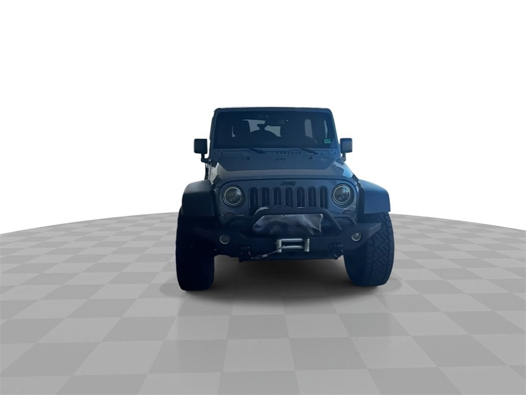 Used 2015 Jeep Wrangler Unlimited Rubicon w/ Connectivity Group image 3