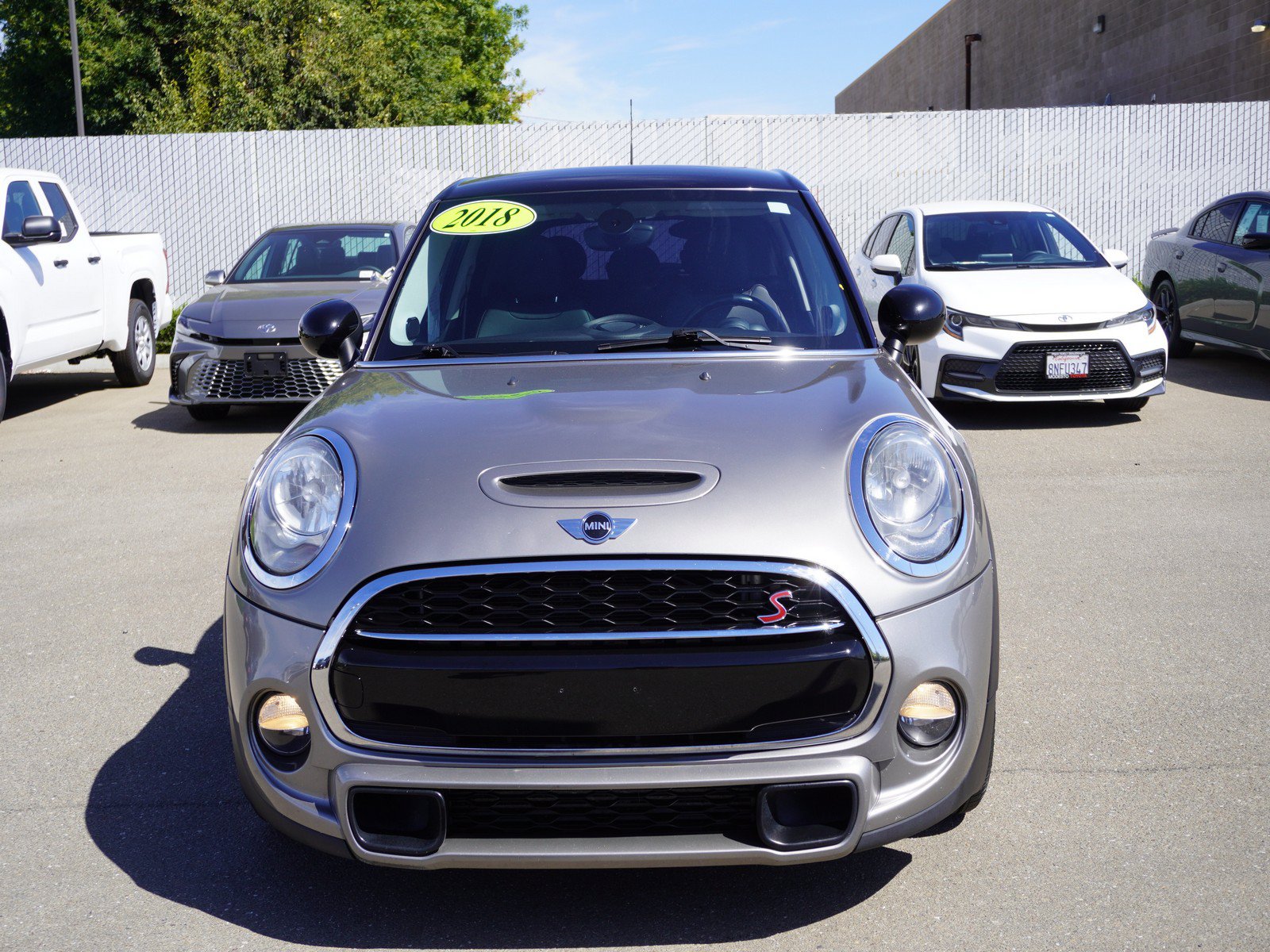 Used 2018 MINI Cooper S FWD image 4