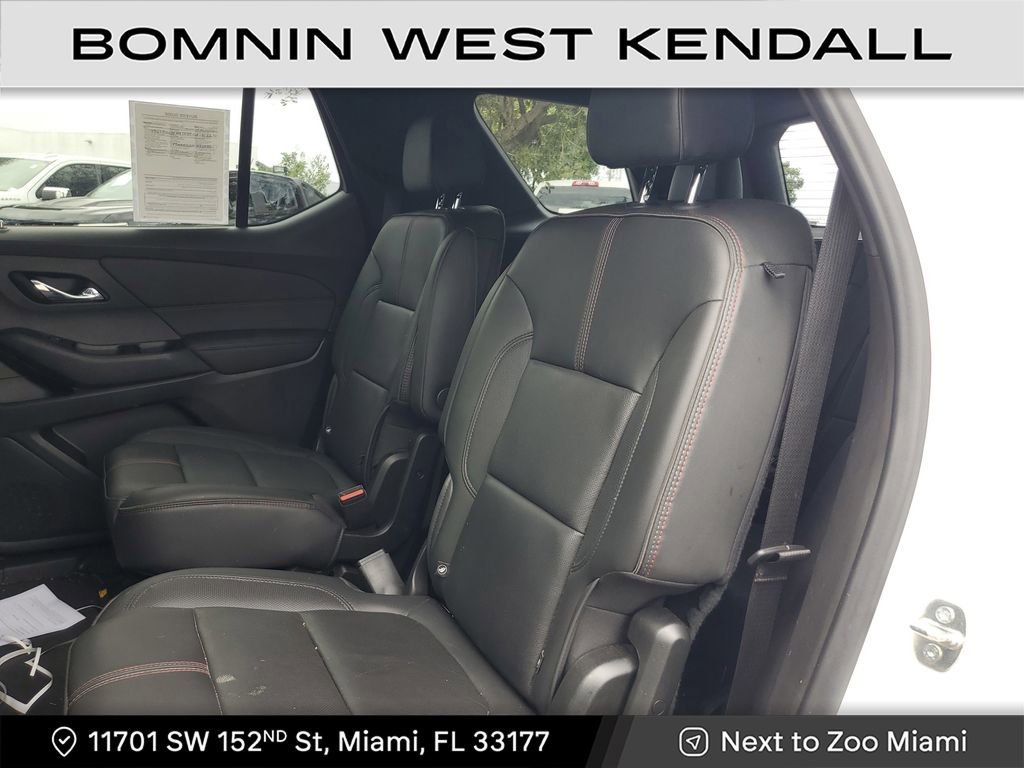 Used 2023 Chevrolet Traverse RS image 19